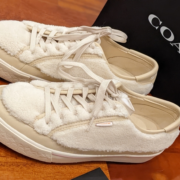 Coach City Sole Shearling Sneakers Natural Chalk Size 10 New in Box ❤️ - Picture 2 of 7